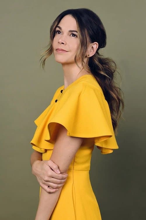 Photo of Sutton Foster