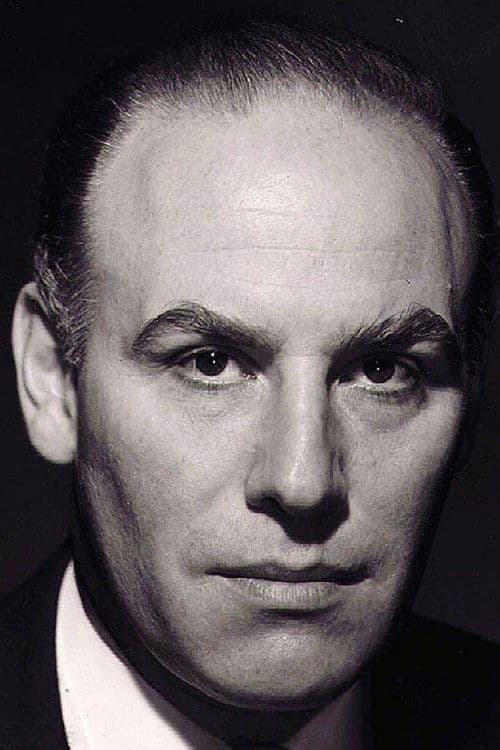 Photo of Sydney Guilaroff
