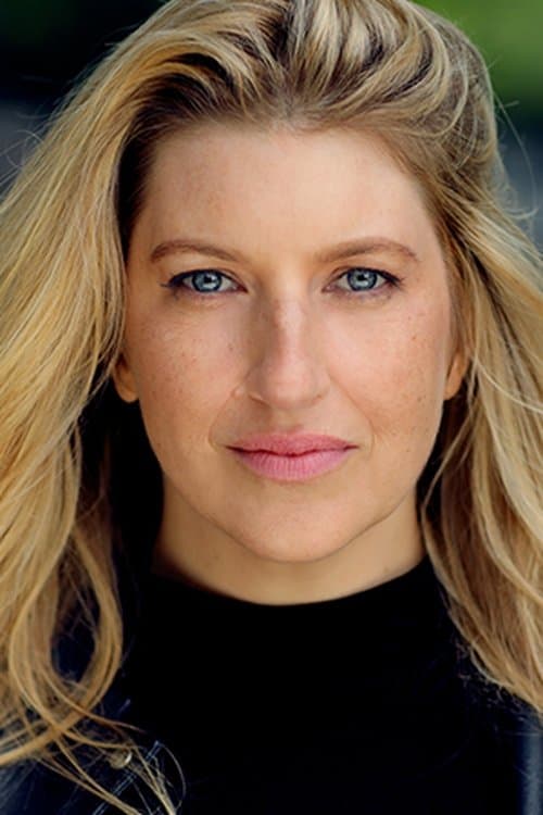 Photo of Tara Summers