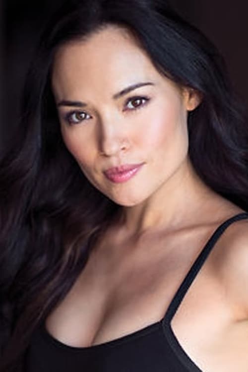 Photo of Tasneem Roc