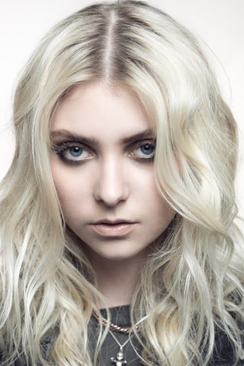 Photo of Taylor Momsen