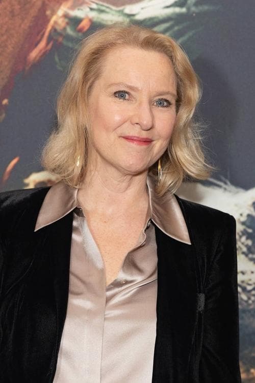 Photo of Teresa Banham