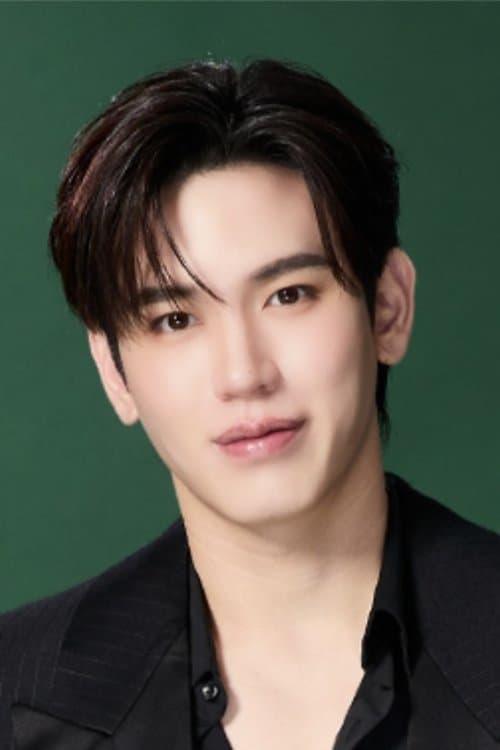 Photo of Thitipoom Techa-apaikhun