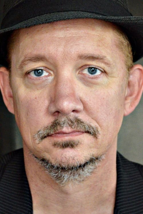 Photo of Tom Wood