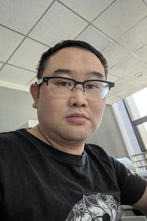 Photo of TouXiong Shi