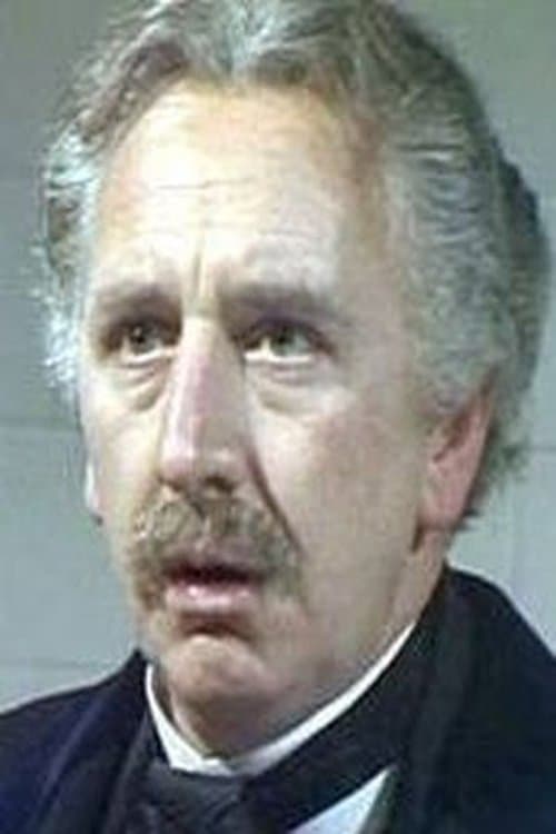 Photo of Trevor Baxter