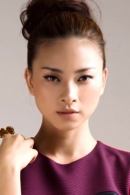 Photo of Veronica Ngo