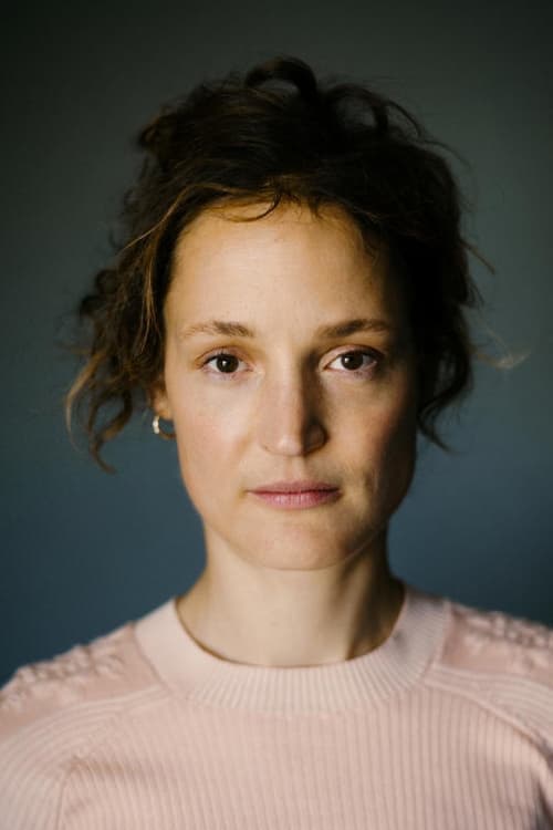 Photo of Vicky Krieps