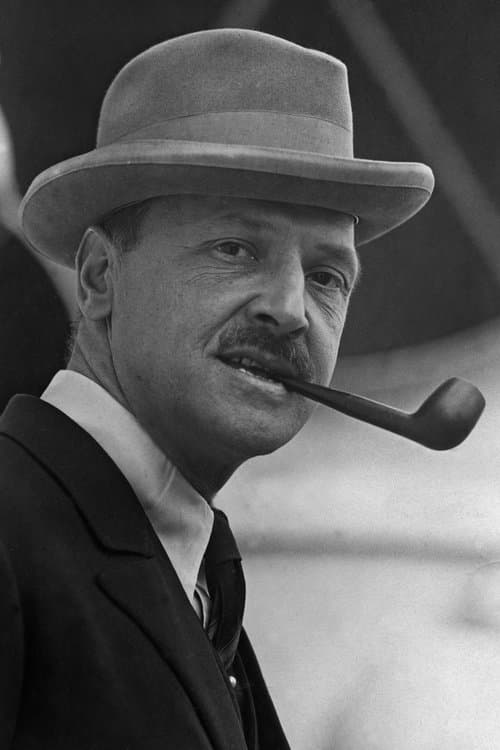 Photo of W. Somerset Maugham