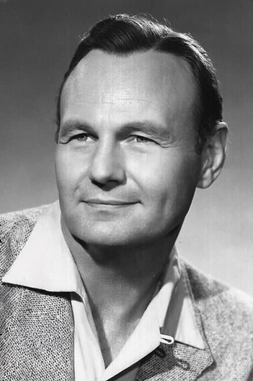 Photo of Walter Cassel