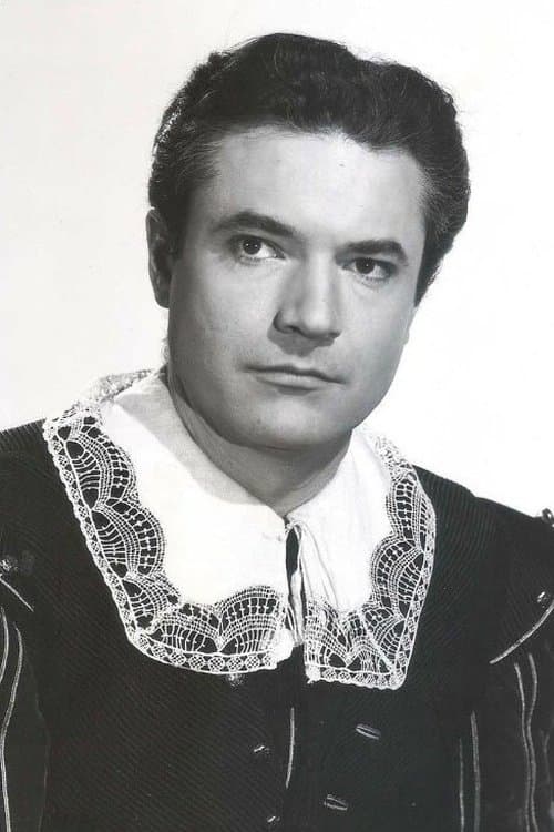 Photo of Whitfield Connor
