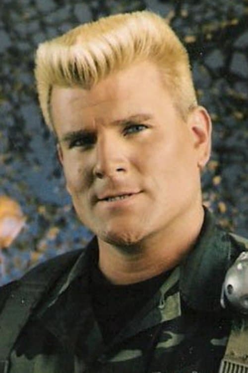 Photo of Wren Roberts