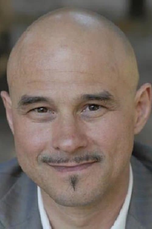 Photo of Xavier Tchili