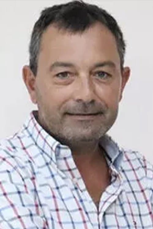 Photo of Yalçın Dümer
