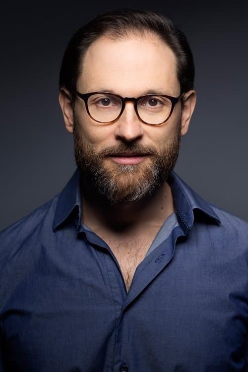 Photo of Yalin Ozucelik