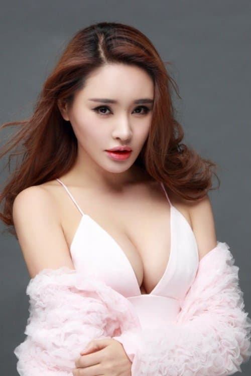 Photo of Yan Weier