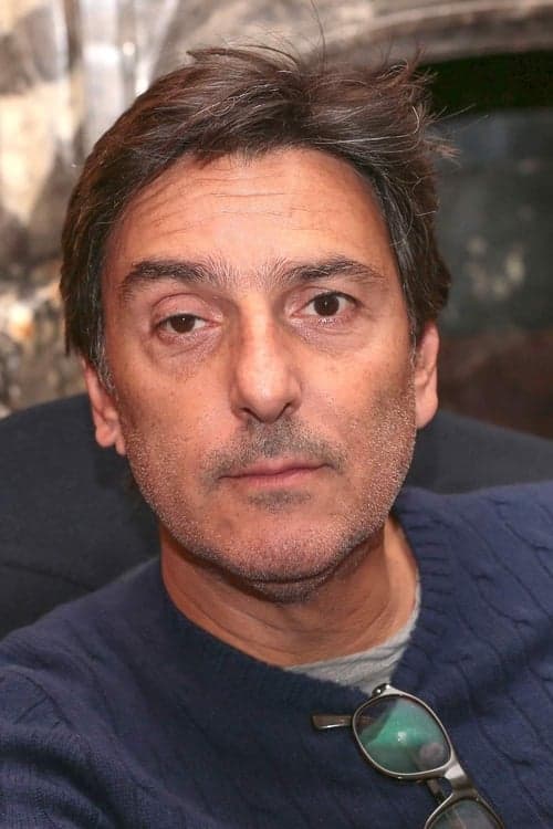 Photo of Yvan Attal