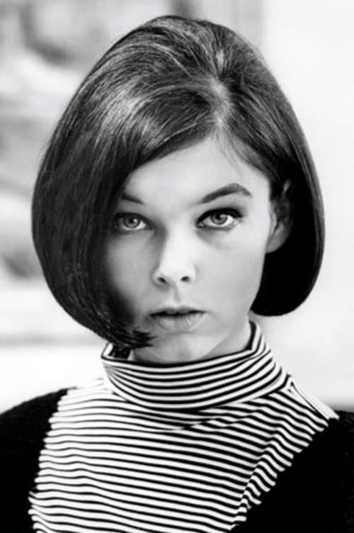Photo of Yvonne Craig