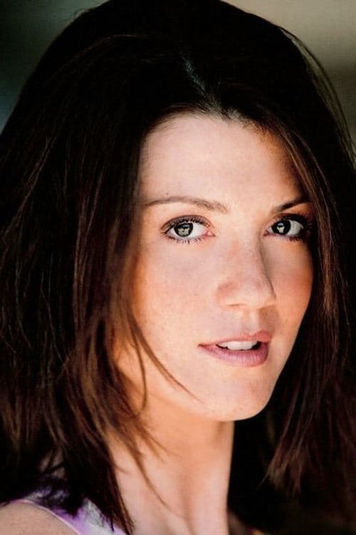 Photo of Zoe McLellan