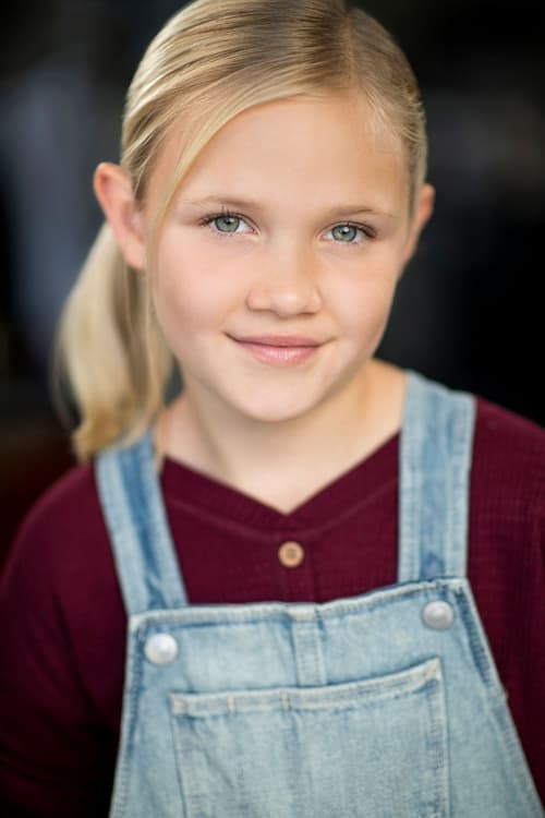 Photo of Zoë Noelle Baker