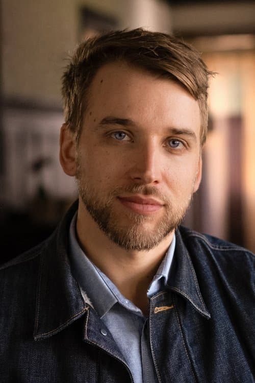 Photo of Carson Lund