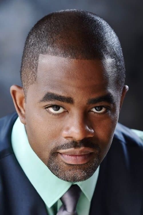Photo of Clinton Lewis