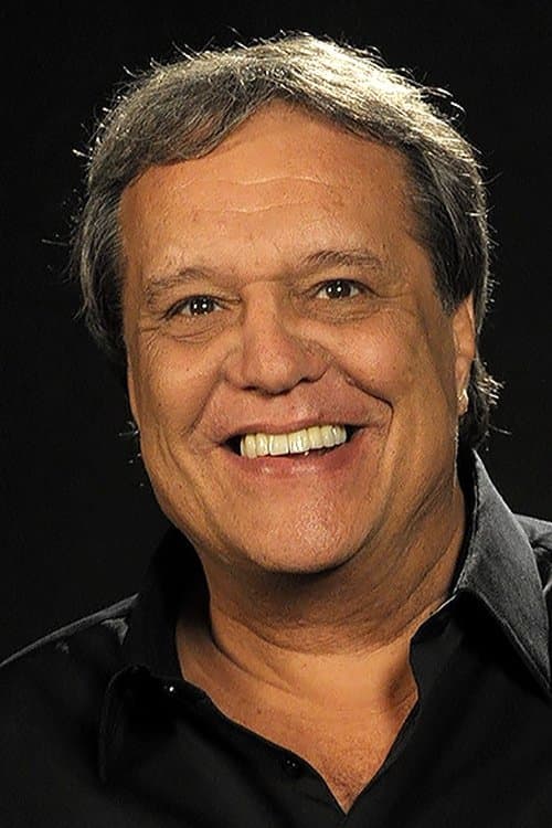 Photo of Dennis Carvalho