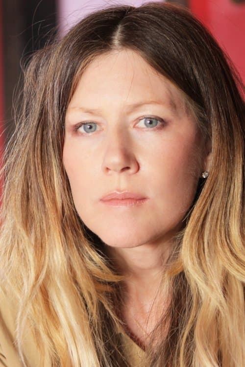 Photo of Lian Lunson