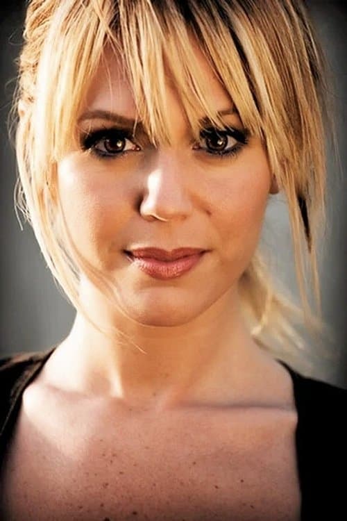 Photo of Lisa Rieffel