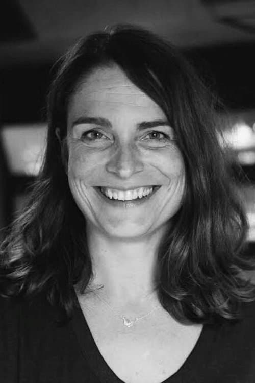 Photo of Liz Clare