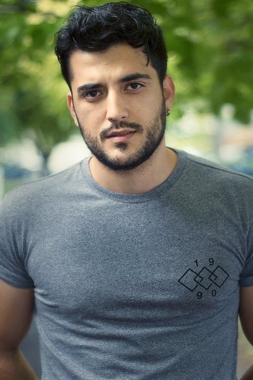 Photo of Phoenix Raei