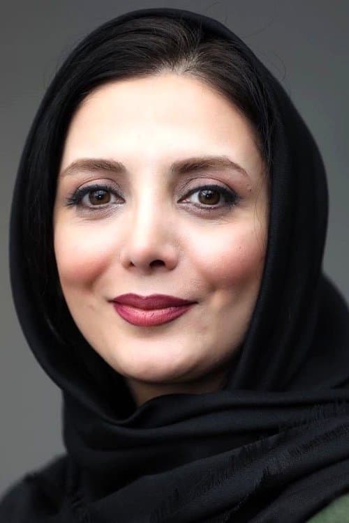 Photo of Roya Mirelmi