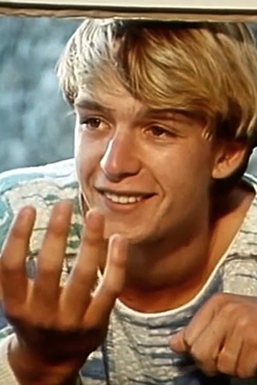 Photo of Sam Butterfield