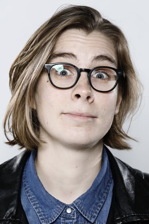 Photo of Samantha Nell