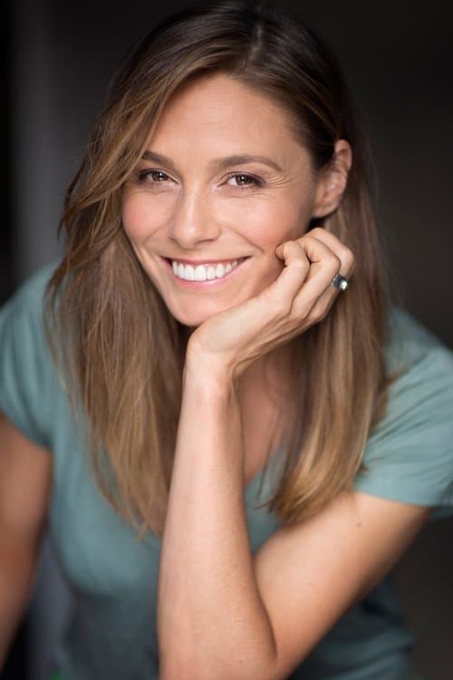 Photo of Zoe Naylor